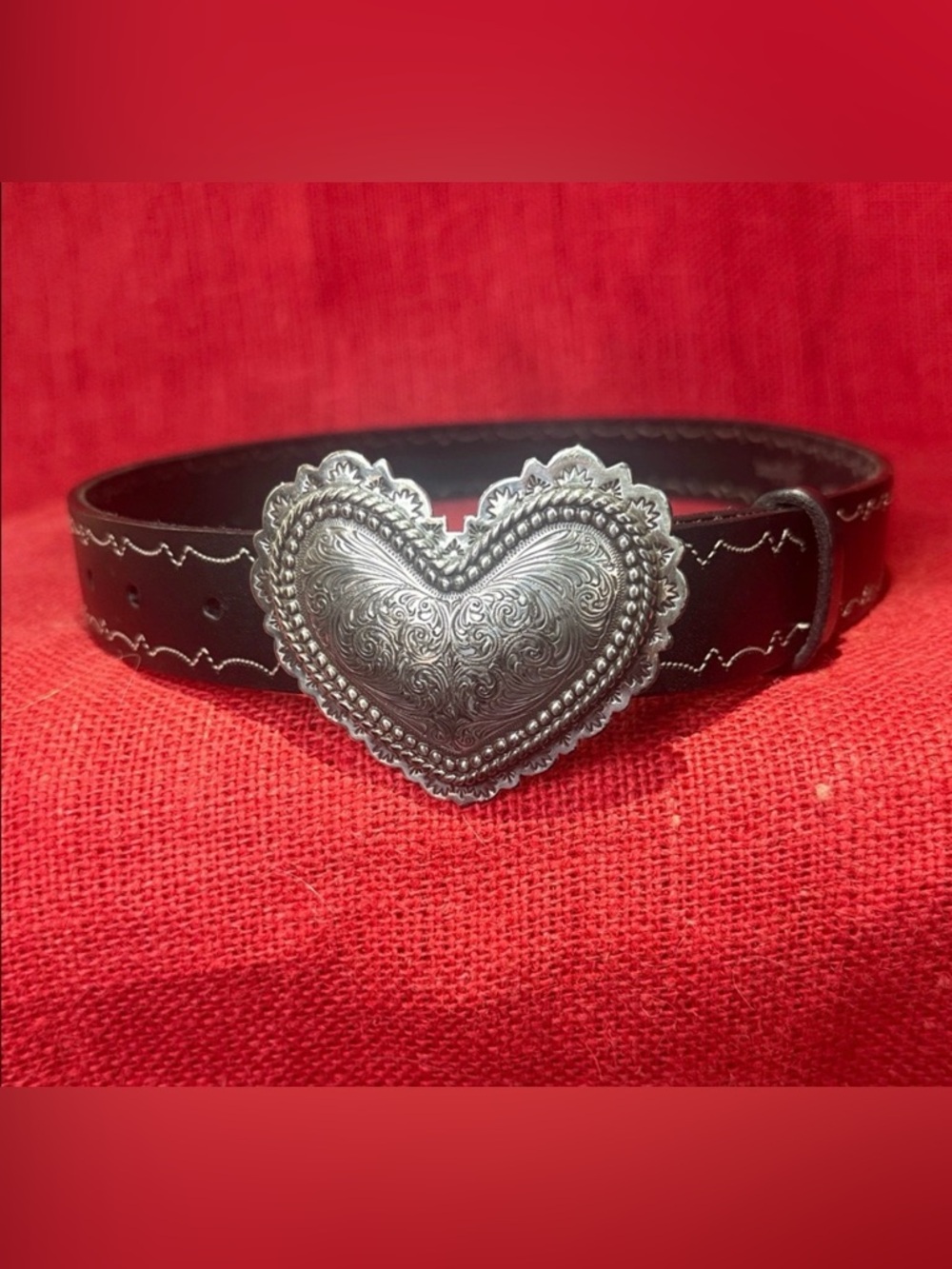 Brighton Brown Leather Belt with Detailed Silver Heart Buckle Size 32 - Picture 2 of 7